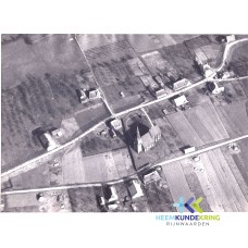 Luchtfoto`s gemeente Herwen en Aerdt 1954 AERDT Coll. gemeente Rijnwaarden F00000382